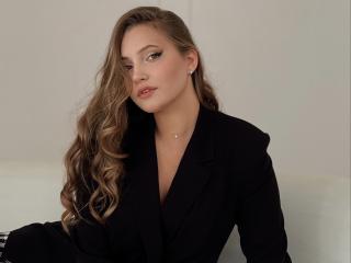 IShineBright - Live sex cam - 13408520