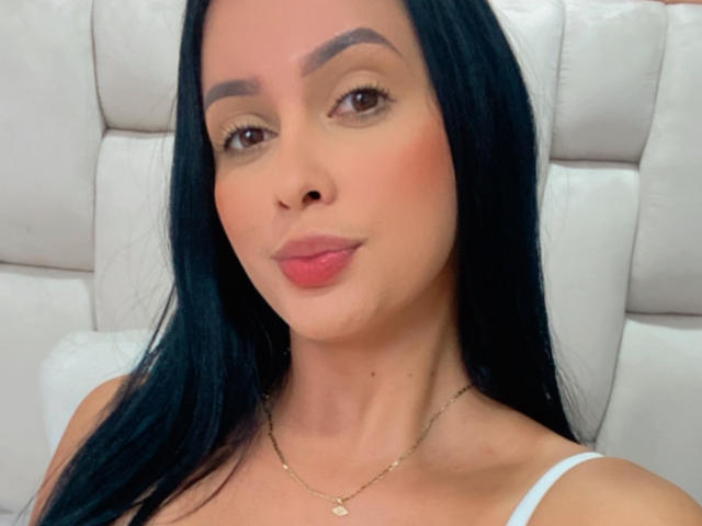 EmilyParkerr - Live porn &amp; sex cam - 13408828