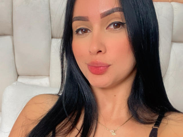 EmilyParkerr - Live porn &amp; sex cam - 13408944