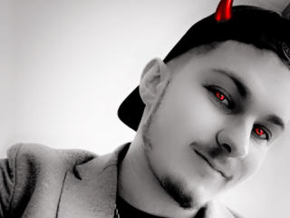 FrenchLover69 - Sexe cam en vivo - 13414612