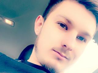 FrenchLover69 - Sexe cam en vivo - 13414616