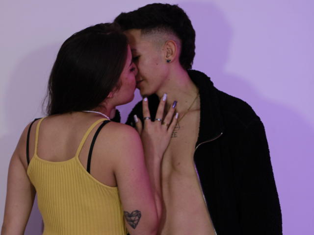 SweetsHotX - Porno na żywo i seks kamera - 13431056