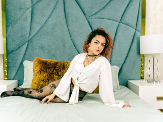 AntonellaSantori - Live porn & sex cam - 13436220