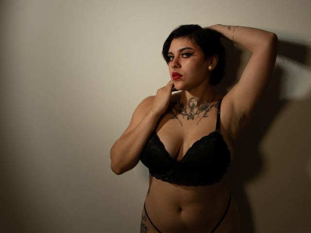 MissCharlottte - Sexe cam en vivo - 13463312