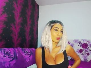 BrunetteBabe69 - Live porn &amp; sex cam - 13476268