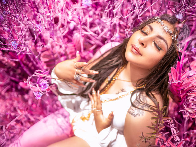 ValerySanders - Live Sex Cam - 13482996