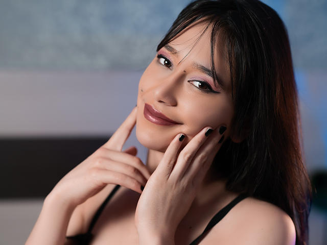 ValerieDiaz - Live porn &amp; sex cam - 13484472