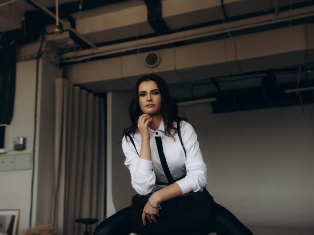 MollyTravis - Live porn &amp; sex cam - 13500088