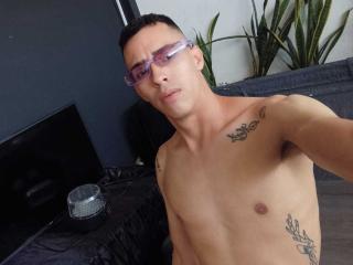 JoshueChaude - Sexe cam en vivo - 13520220