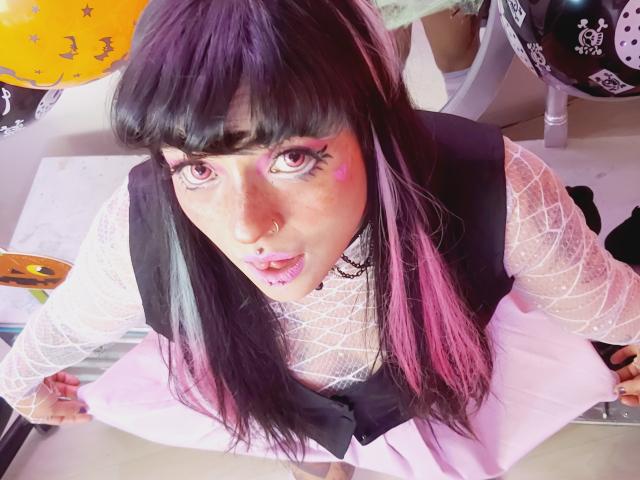VeronaHellsing - Live sexe cam - 13523780
