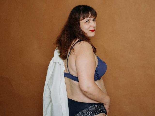 AliceInks - פורנו בשידור חי ומצלמת סקס - 13525660