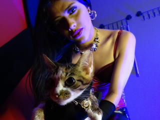 KitanaRomanoff - Live porn & sex cam - 13534244