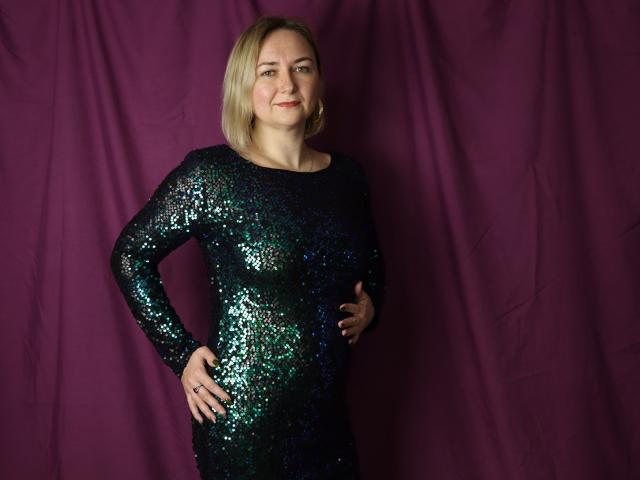 IvannaRich - Live sex cam - 13544172