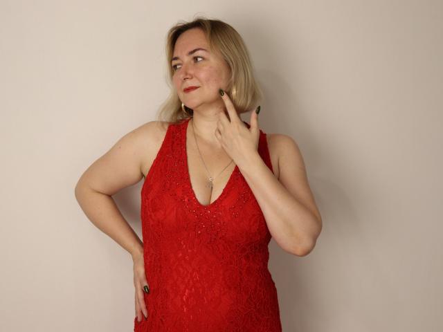 IvannaRich - Live sex cam - 13544356
