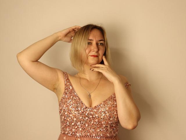 IvannaRich - Live porn &amp; sex cam - 13544500