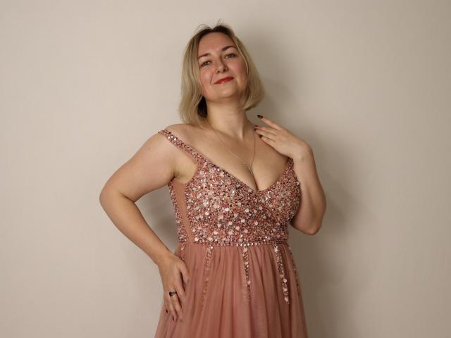IvannaRich - Live sexe cam - 13544524
