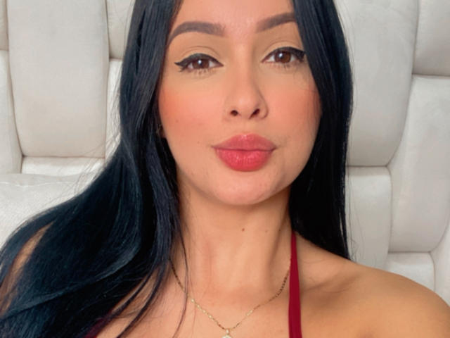 EmilyParkerr - Live sex cam - 13560064