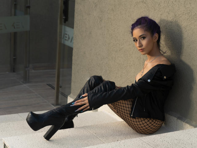 JuliaJobs - Sexe cam en vivo - 13573020