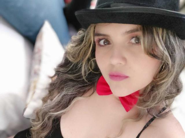 DanaDelRey - Live sex cam - 13573772