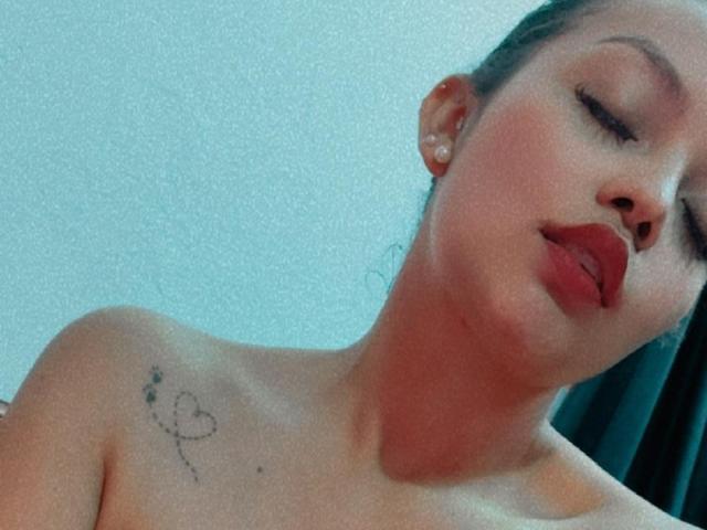 LuciBrown - Live sex cam - 13592492