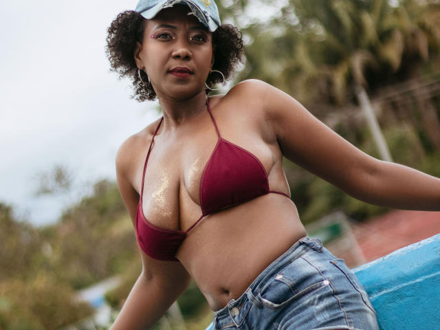 CorallHotty - ライブポルノ&amp;セックスカム - 13600912