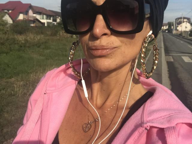 BrilliantOne - Live sexe cam - 13608100