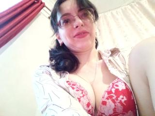 DiamondLeona - Live sex cam - 13608172