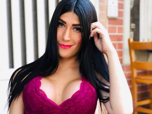 GirllMonsterCock - Live sex cam - 13611216