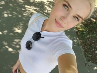 KlaraRosee - Live sex cam - 13611452