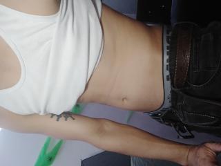 LatinAndres - Sexe cam en vivo - 13613312