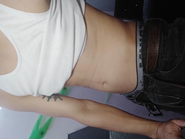 LatinAndres - Live sex cam - 13613312