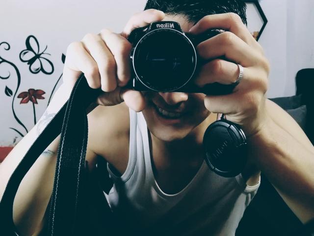 LatinAndres - Sexe cam en vivo - 13613316