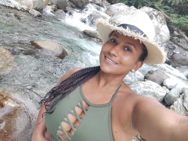 YiyaHot69 - Sexe cam en vivo - 13627404