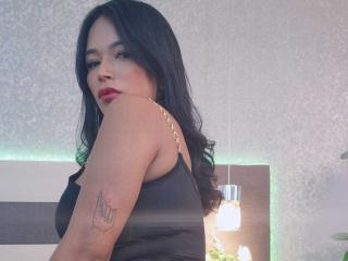 MirandaLewiz - Live sex cam - 13636776