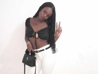 VenusBrown - Live sex cam - 13645824