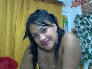 MichelleBrito - сексуальная веб-камера в реальном времени - 13652892