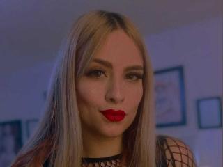 ValerieSage - Live sex cam - 13661484