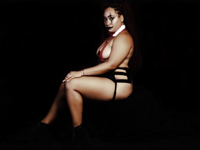 HannahLovers - Live Sex Cam - 13667424