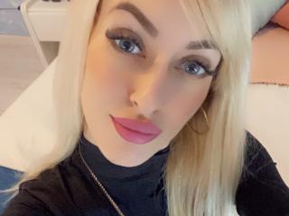 MelissaBurns - Live porn & sex cam - 13667904