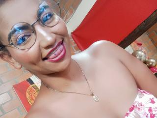 SalomeSexxy - Live sex cam - 13669980