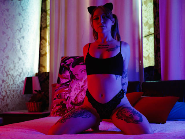 HayleyTrent - Live sex cam - 13673064