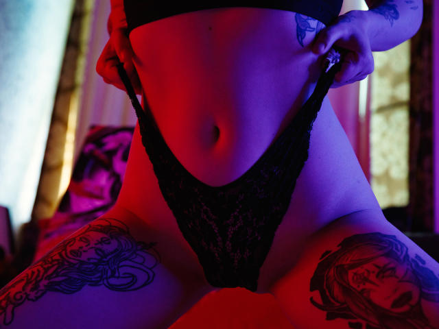 HayleyTrent - Live sex cam - 13673104