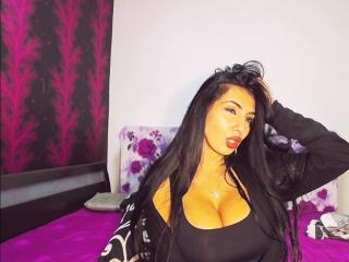 BrunetteBabe69 - Live porn & sex cam - 13673456