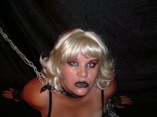 BloodyMorticia - Live porn &amp; sex cam - 136767