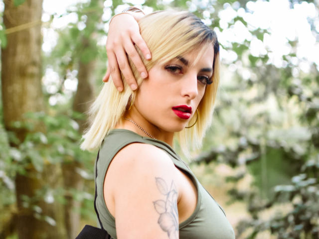 CatalinaBelo - Live porn &amp; sex cam - 13677128