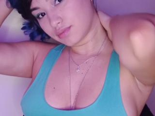 EmmaSuceuse - Live Sex Cam - 13679584