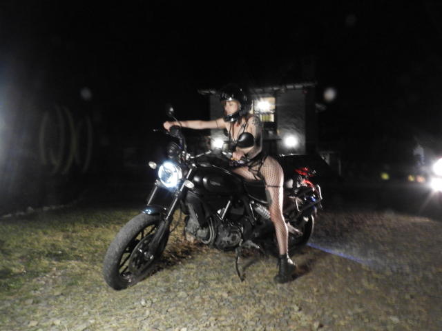 HannahBlack - Live sex cam - 13690032