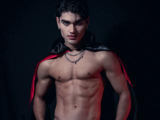 DavidaPonte - Live porn &amp; sex cam - 13704416