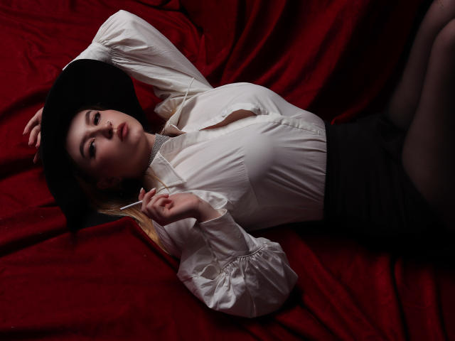 ViolaBlack - сексуальная веб-камера в реальном времени - 13720468