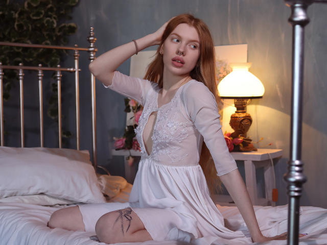 StellaRed - Live porn &amp; sex cam - 13724520
